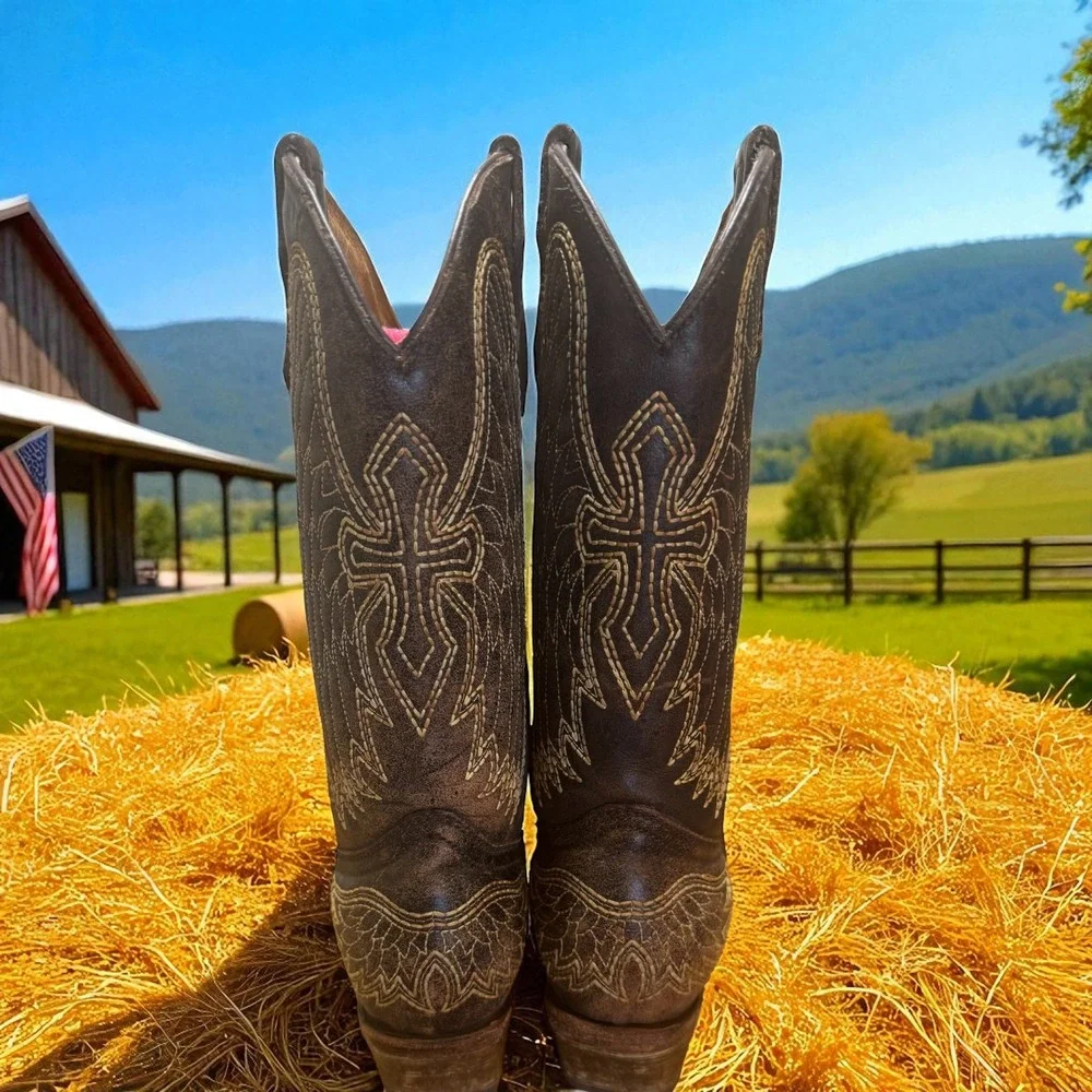 Corral 🔥TEEN'S CROSS 🤑&WINGS EMBROIDERY ROUND  TOE COWBOY BOOT‎ 2.5